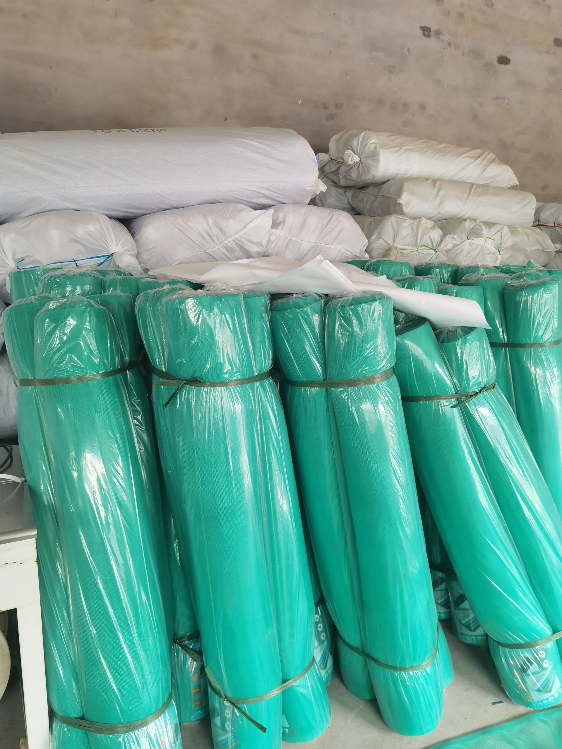 plastic chicken netting