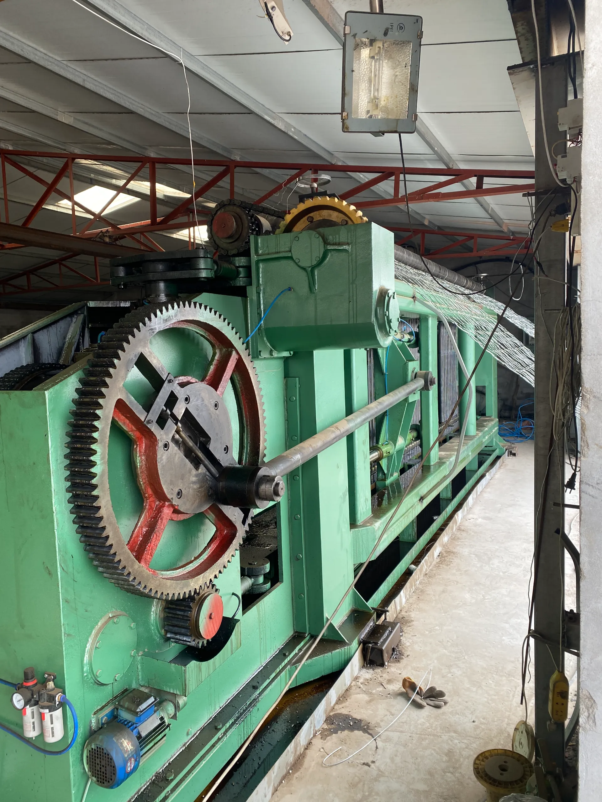wire mesh welding machine